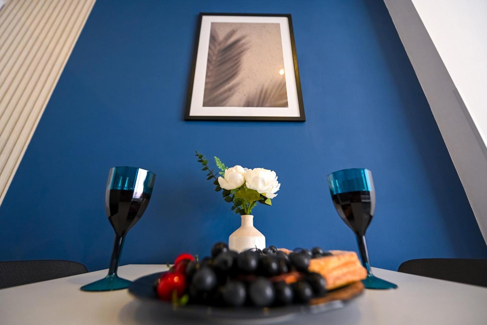 Urban Elegance - Stylish Central Accommodation Bucarest Camera foto