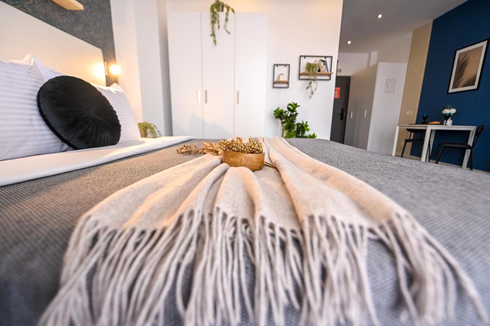 Urban Elegance - Stylish Central Accommodation Bucarest Camera foto