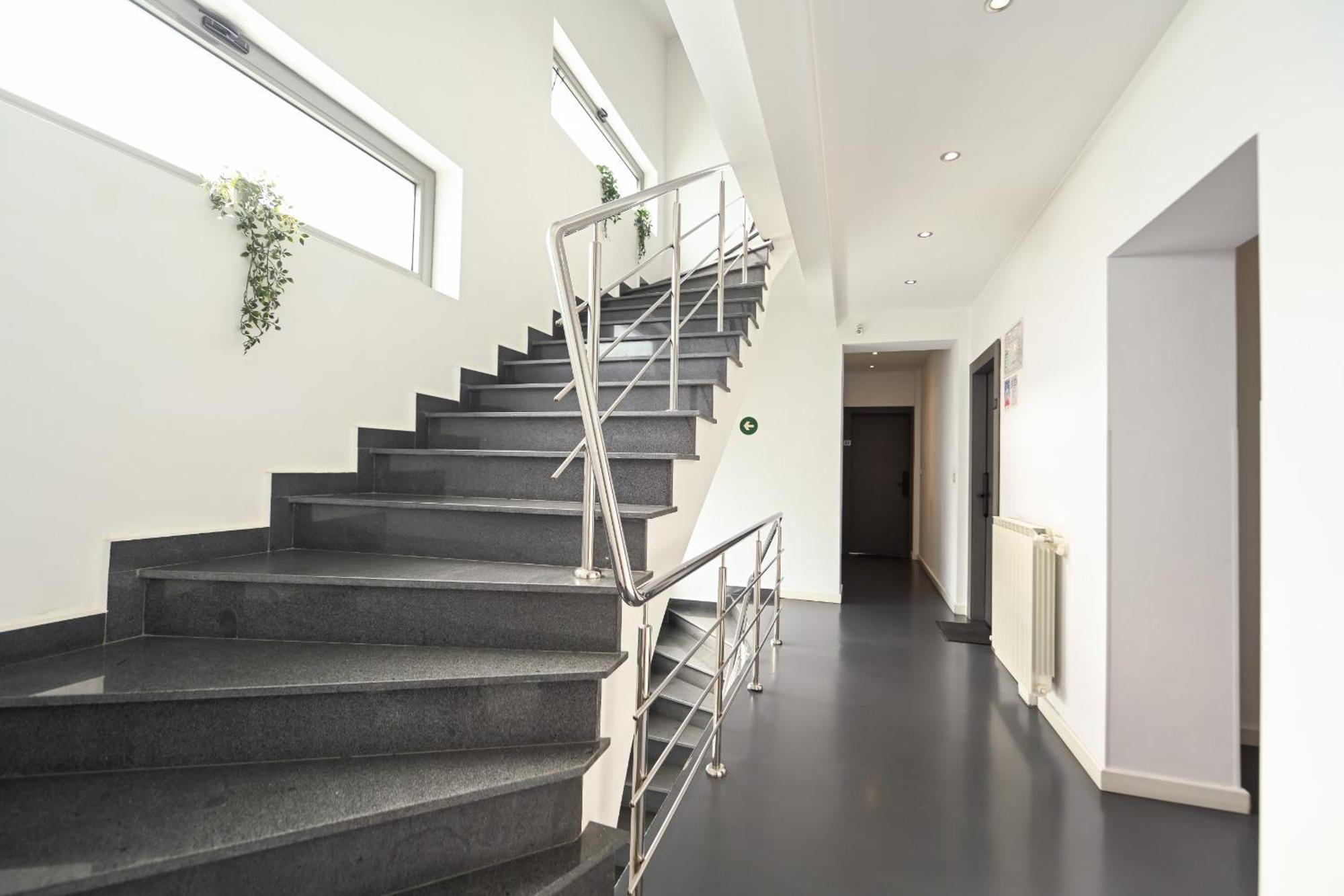 Urban Elegance - Stylish Central Accommodation Bucarest Esterno foto